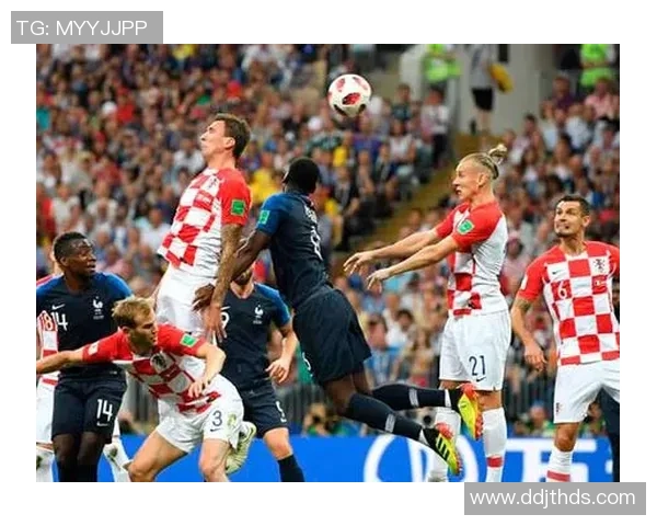 盘点当今足坛现役球星实力排名与巅峰对决全面解析 盘点当今足坛现役球星实力排名与巅峰对决全面解析